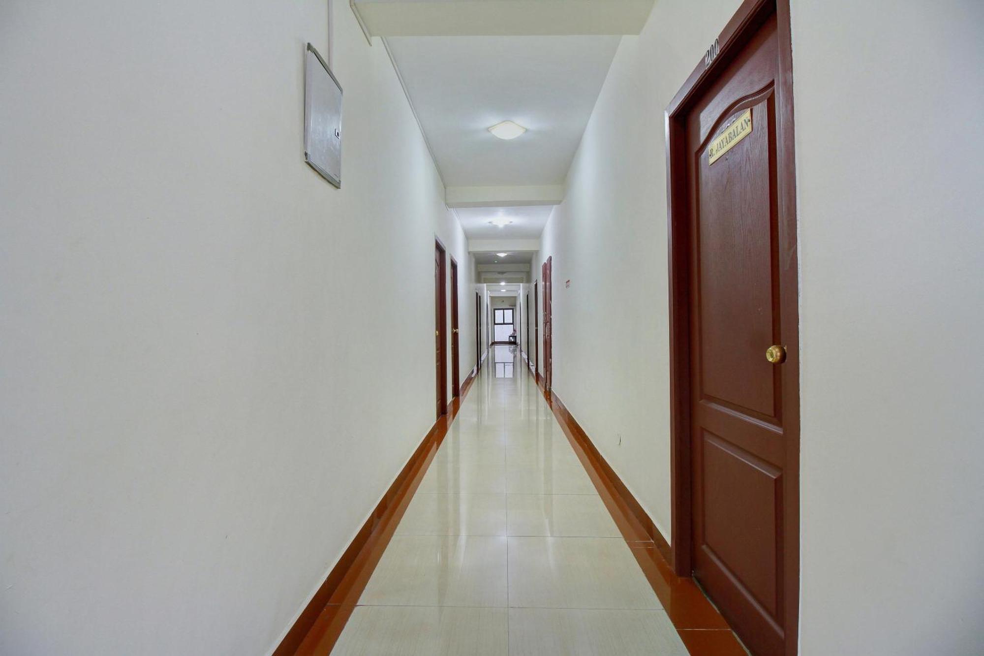 קודאיקנאל Hotel Rj Inn מראה חיצוני תמונה