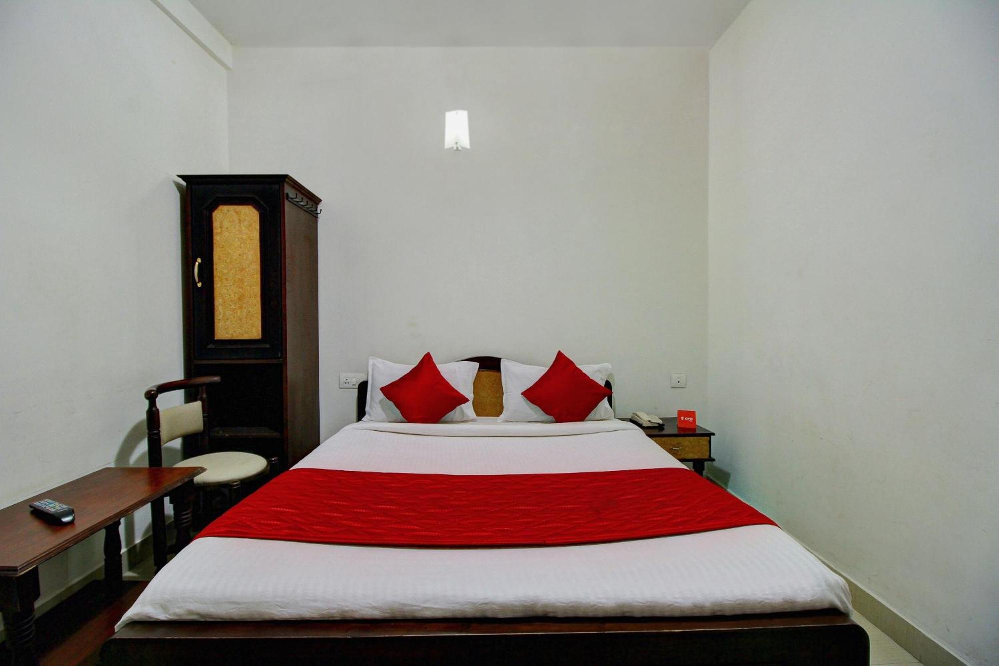 קודאיקנאל Hotel Rj Inn מראה חיצוני תמונה