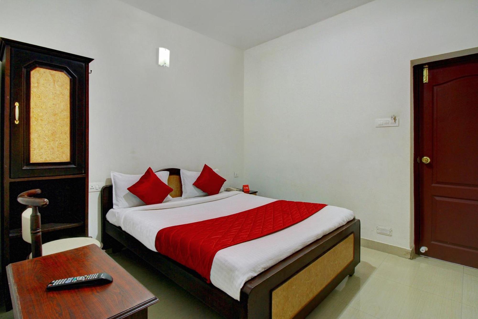 קודאיקנאל Hotel Rj Inn מראה חיצוני תמונה