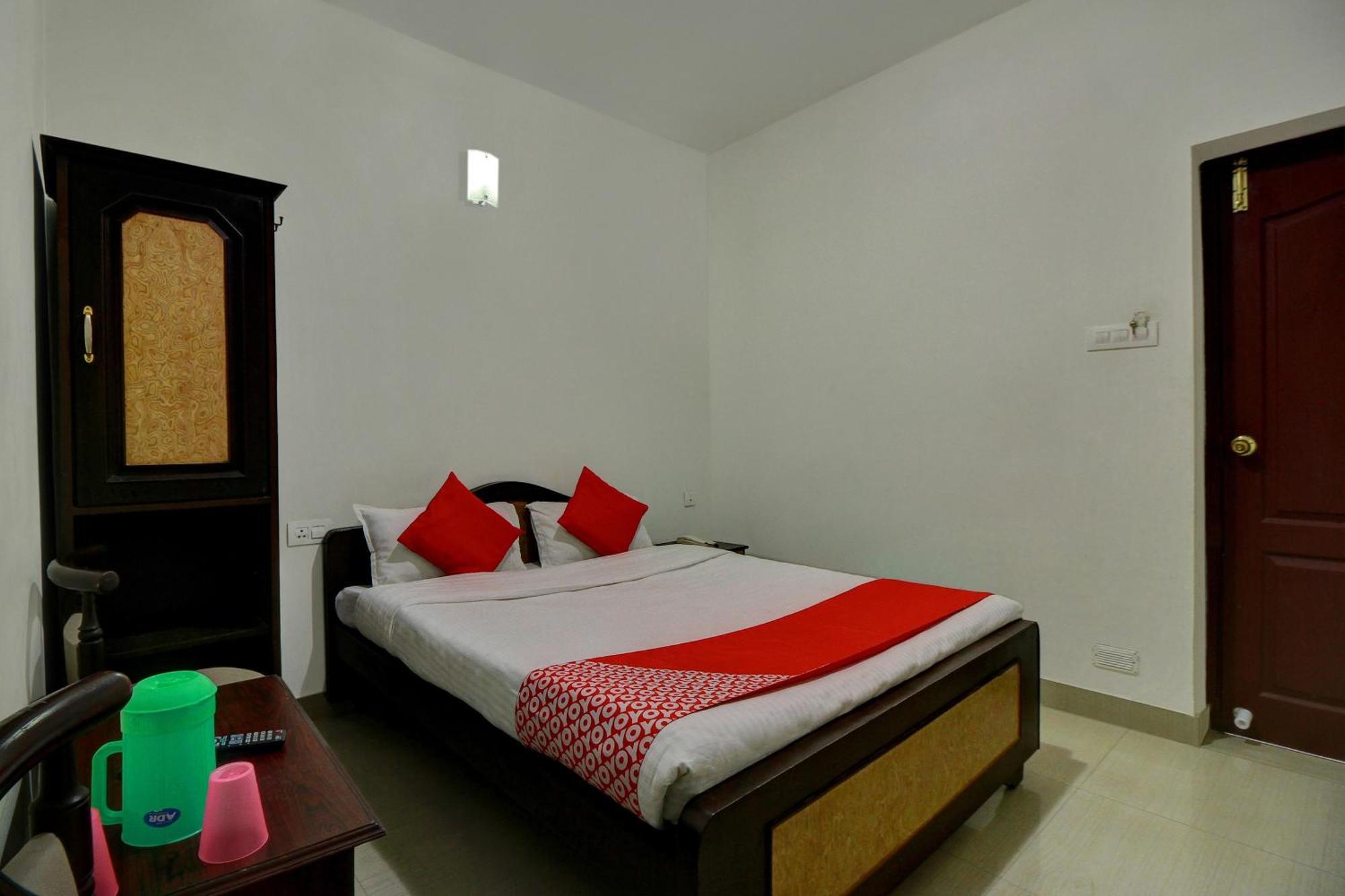 קודאיקנאל Hotel Rj Inn מראה חיצוני תמונה