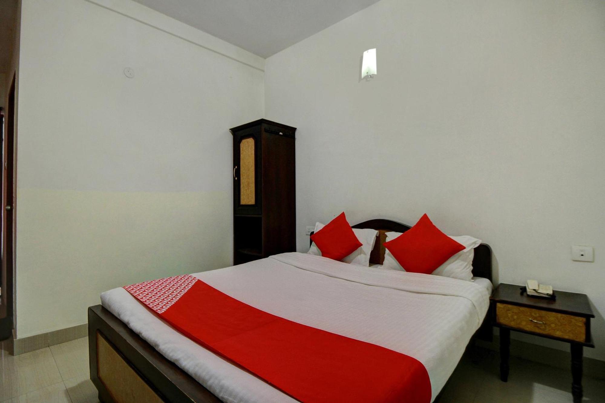 קודאיקנאל Hotel Rj Inn מראה חיצוני תמונה